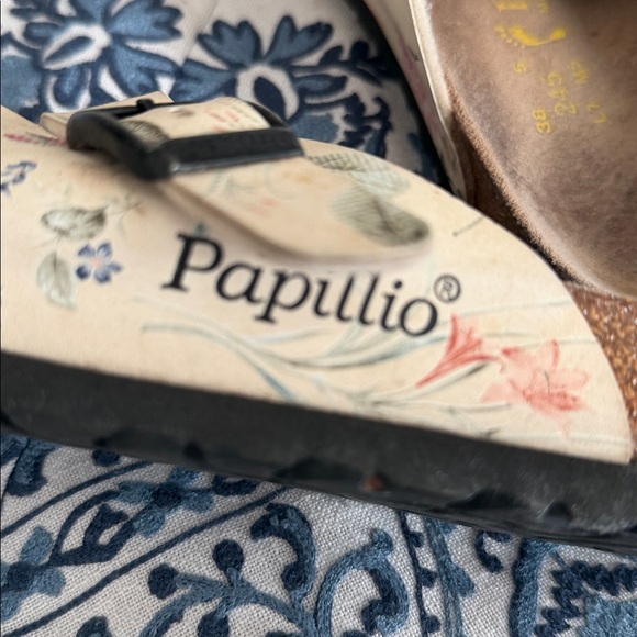 Papillio pink cabbage roses forget me nots Clogs  buckles by Birkenstock size 38 - Picture 11 of 17